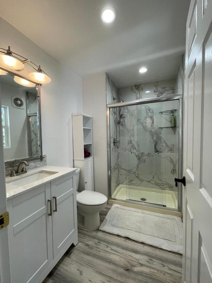 2 Bedroom Apartment Auburndale Ngoại thất bức ảnh