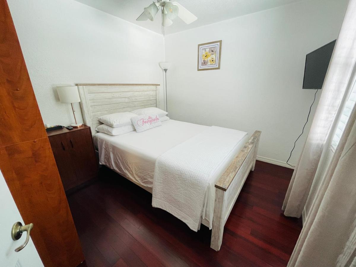 2 Bedroom Apartment Auburndale Ngoại thất bức ảnh